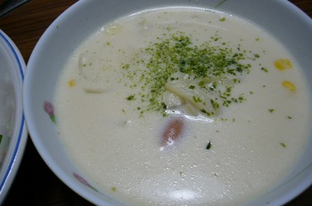 101204lコンソメミルクのスープ (2).jpg
